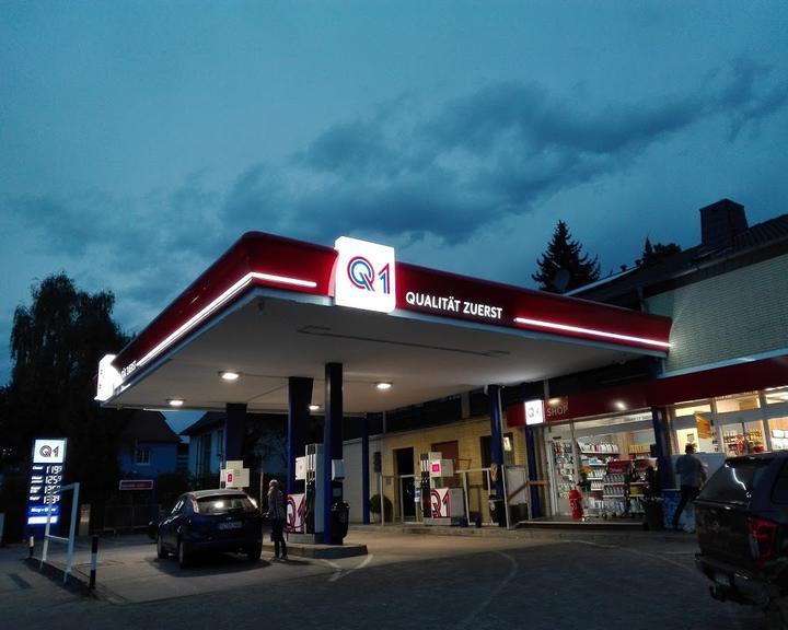 Q1 Tankstelle